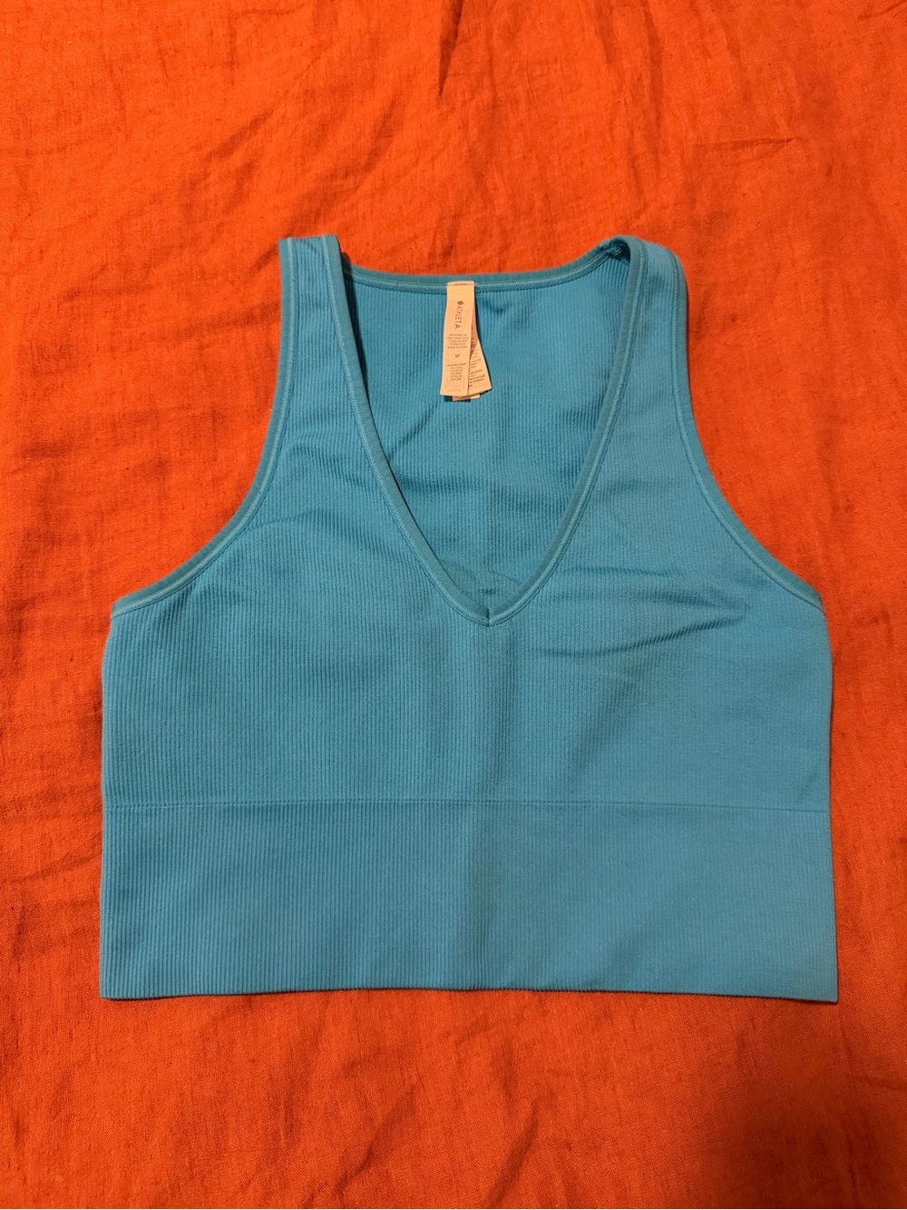 Athleta Aurora Ribbed V-Neck Crop Tank Top, medium